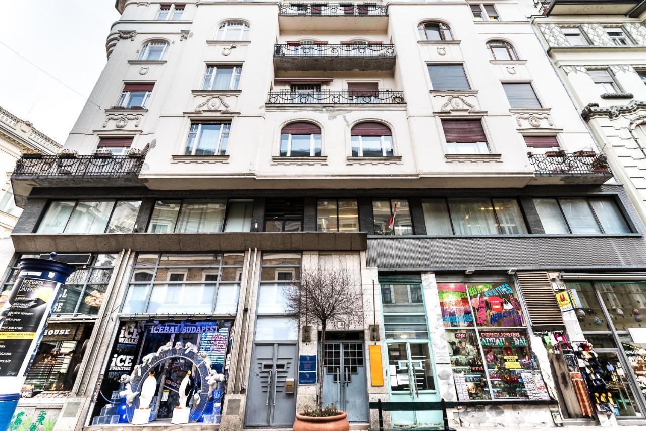 Miniart-carefully Designed-stylish-danube-vaci Str
